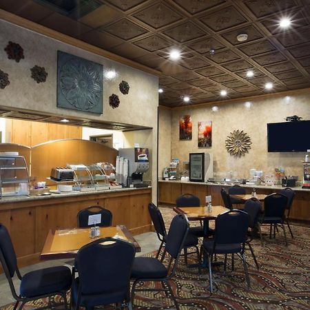 Miles City Hotel & Suites Zewnętrze zdjęcie