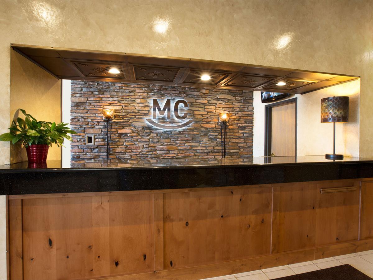 Miles City Hotel & Suites Zewnętrze zdjęcie
