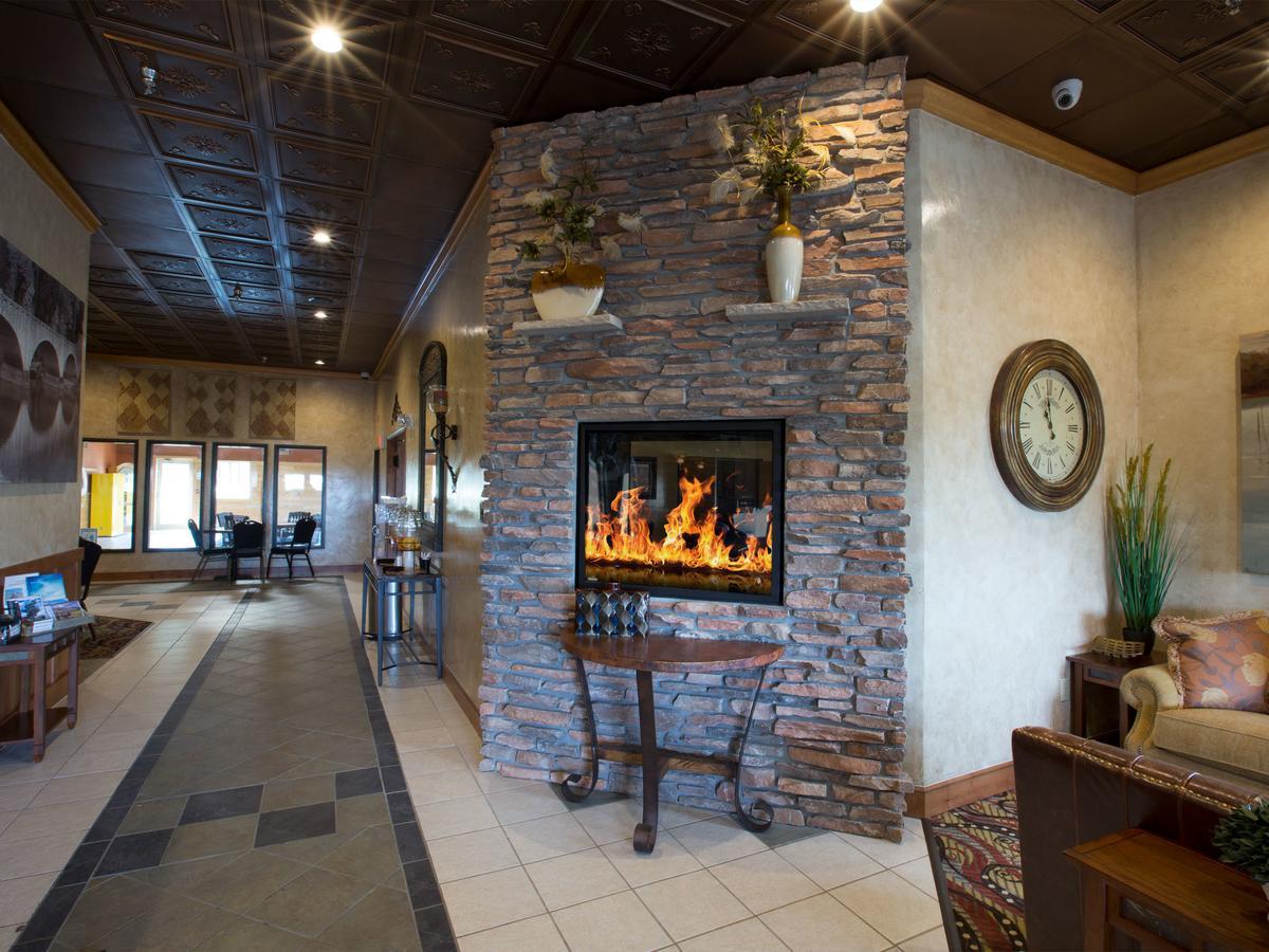 Miles City Hotel & Suites Zewnętrze zdjęcie